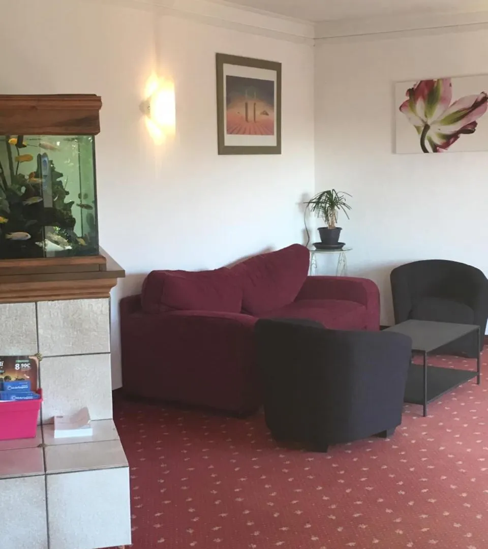 Hotel Aer Vieille-Toulouse 2*,